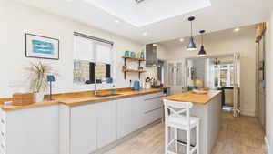 Photo 31- click for photo gallery